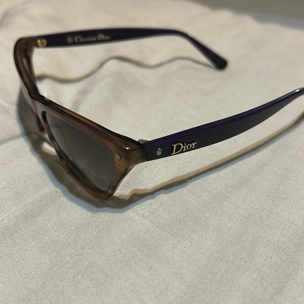 Les Marquises Dior Hatutaa Sunglasses